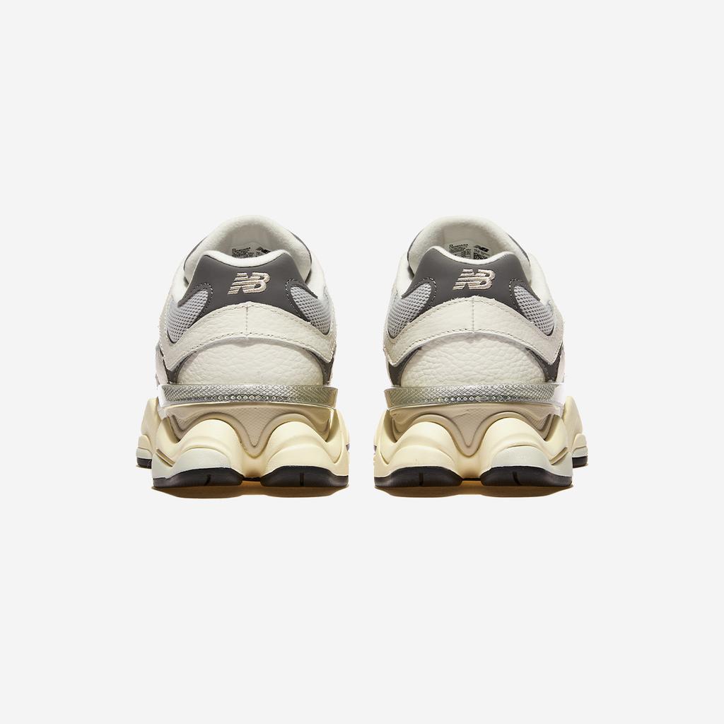 New Balance Дождевое облако Кастлрок 9060 [U9060AGA-AGA]
