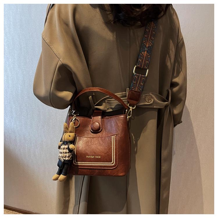 2024 Retro High-End Women's Korean Style Fashion Shoulder Messenger Bucket Bag