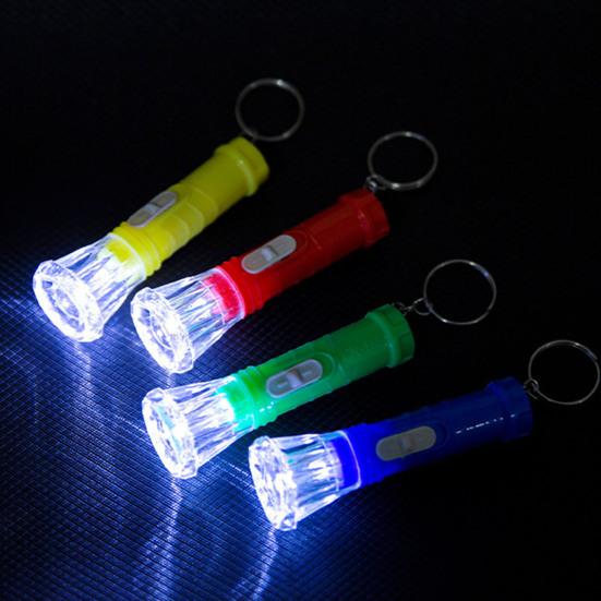 12 шт. Маленький фонарик Легкое включение/выключение Яркий мини-фонарик Компактный размер Легкий Аварийный фонарик Для кемпинга на открытом воздухе Игрушка