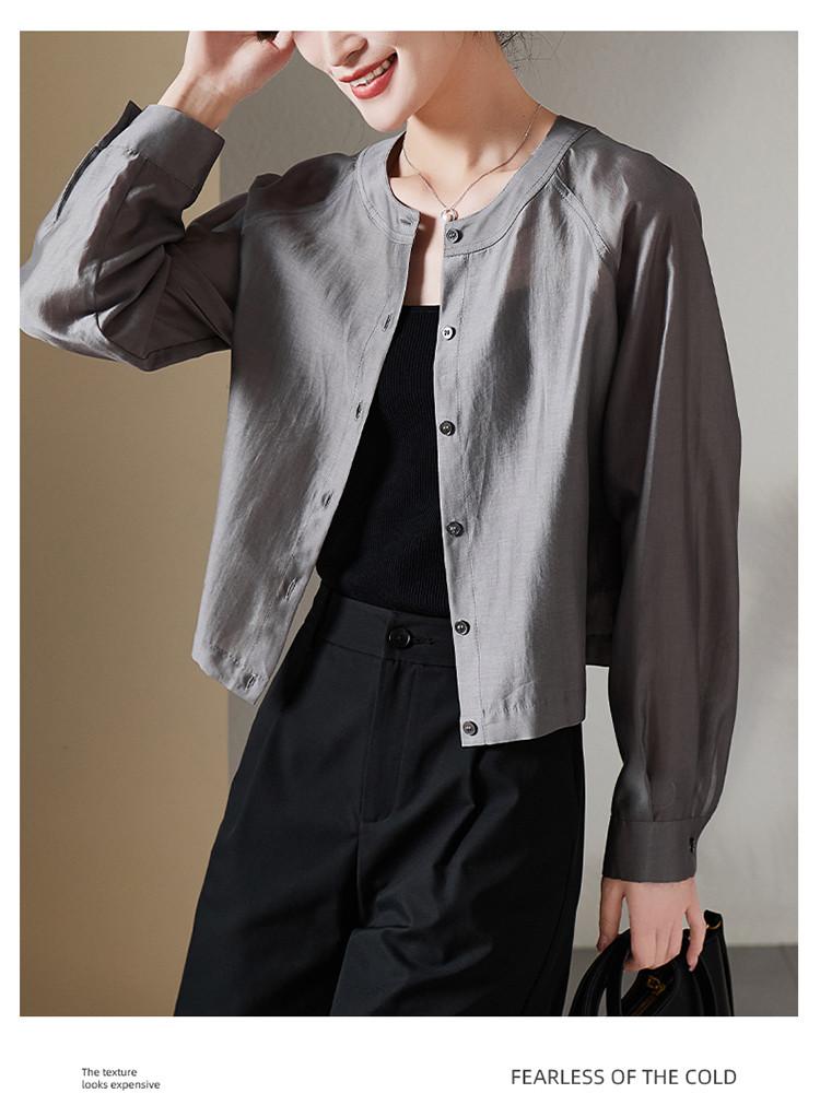 Round neck long sleeved lightweight shirt for women in 2026 summer fashion, loose and casual, versatile short top