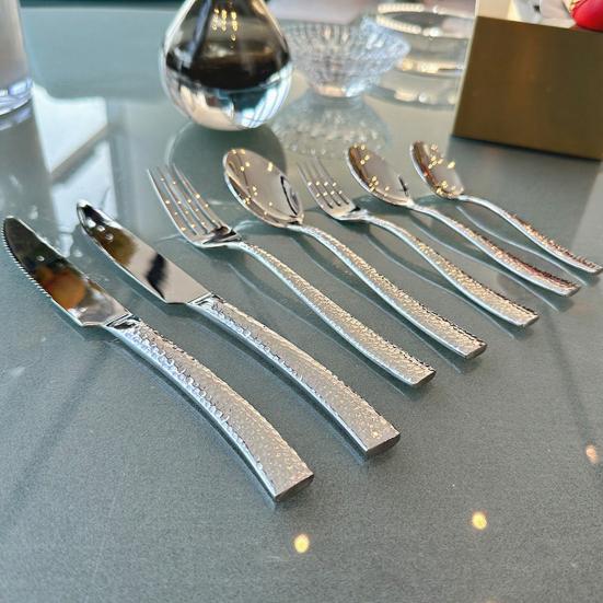 Western Food Tableware Stainless Steel Serrated Steak Knife Sharp Fork Tines Curved Spoon Dishwasher Safe Hammered Texture