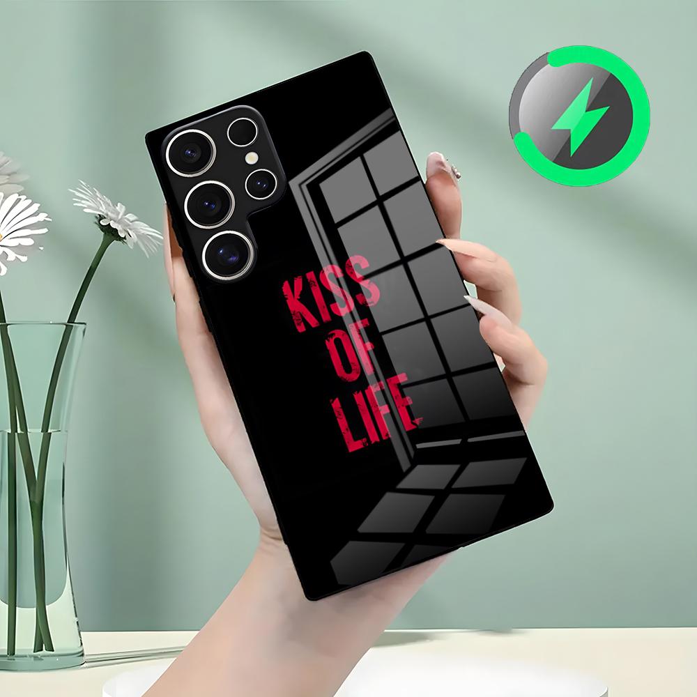 Kpop Girl Group Kiss Of Life Phone Case For Samsung S26 S25 S24 S23 S22 S21 S20 Edge Ultra Plus FE For Magsafe Glass Case