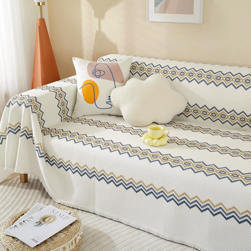 Чехол и подушка для дивана с противоскользящим покрытием в стиле бохо - для круглогодичного использования