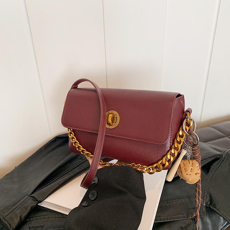 Маленькая женская сумка осень-зима 2024 года, новая ретро универсальная сумка через плечо, нишевая модная цепочка, маленькая квадратная сумка