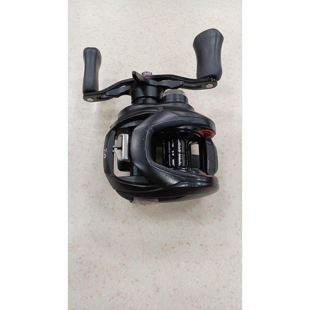 Used DAIWA 19TATULA 100SH bait reel