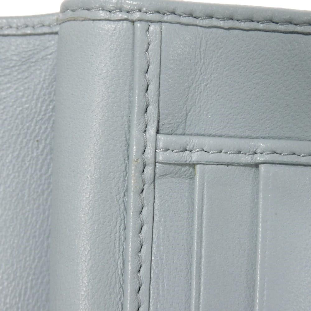 Б/у Компактный кошелек на молнии с узором Matelasse (5ML002 N88 F0012 7941) с RFID и кожей ягненка. Металлический логотип. Женский Cielo из Японии