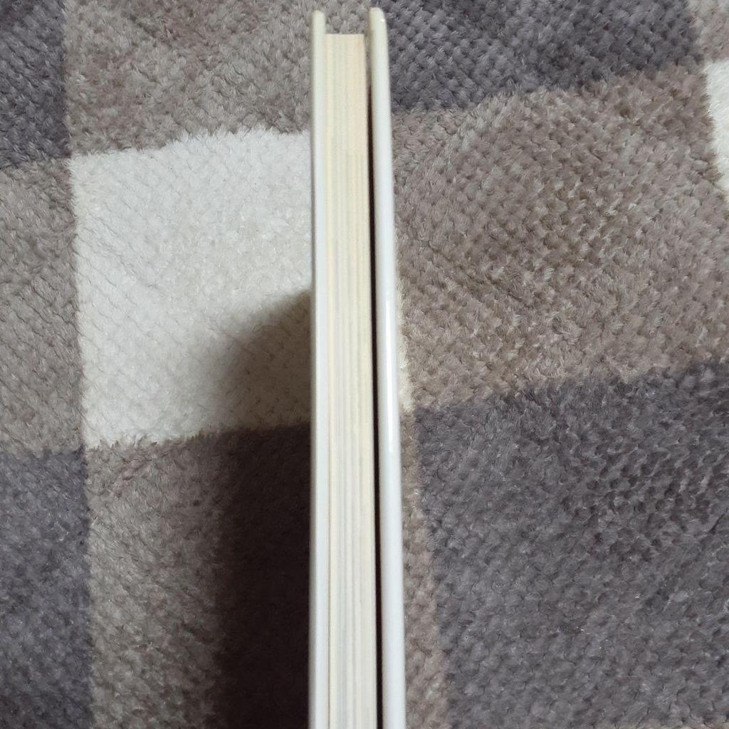 [ИСПОЛЬЗОВАННЫЙ] Непрочитанная книга на английском языке A HARD DAY'S WRITE Beatles