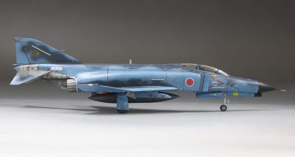 Fine Molds Aircraft Series Japan Air Force Kai 8th Squadron Plastic Model FP40 1/72 Self-Defense F-4EJ