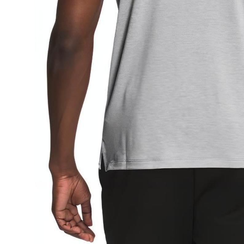 THE NORTH FACE Men's Wander Short Sleeve T Shirt Men's Gray NF0A7WUU-DV9
