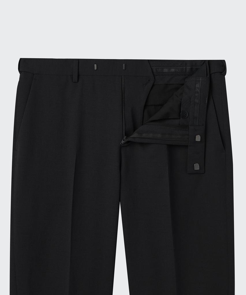MUSINSA STANDARD Cool Touch Semi-Wide Hidden Banding Slacks [Black]