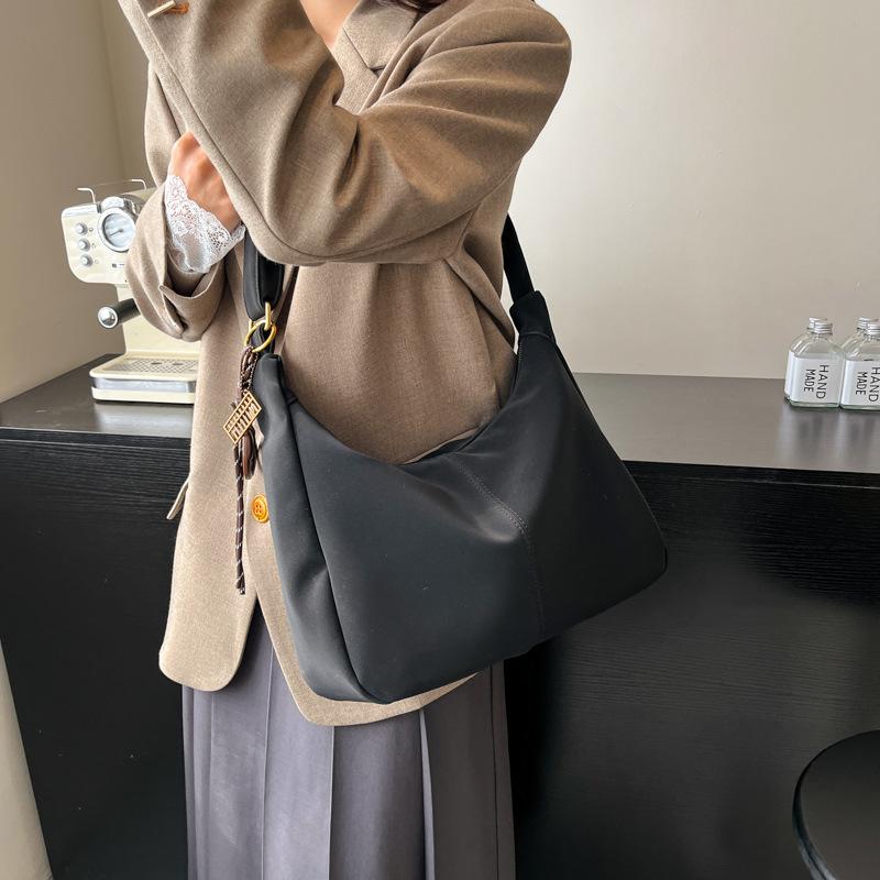 Большая вместительная женская сумка-мессенджер в стиле ретро, мягкая кожаная сумка через плечо для поездок на работу и подмышку