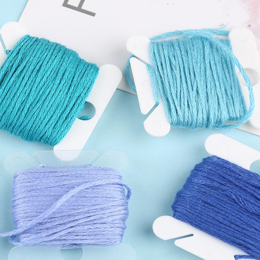 50 Pieces Plastic Floss Bobbins 1.37x1.49in Embroidery Thread Winder Plastic Thread Bobbin for Sewing Thread Storage