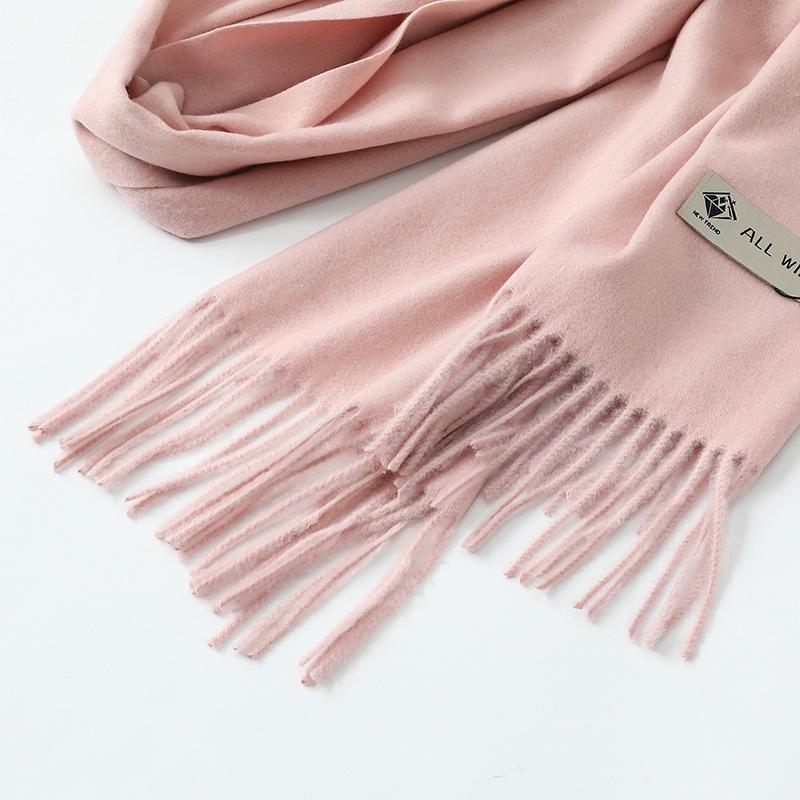 Женский шарф-шаль из кашемировой шерсти премиум-класса белого цвета - Коллекция Зима 2025