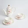 Чайный сервиз из костяного фарфора с золотой каймой и рельефным рисунком Shangqi