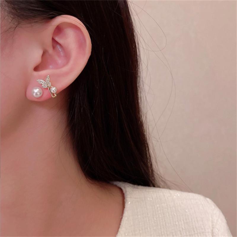 Butterfly Pearl Stud Earrings for Women Creative Design Temperament Personality Jewelry Girl Gift Brincos