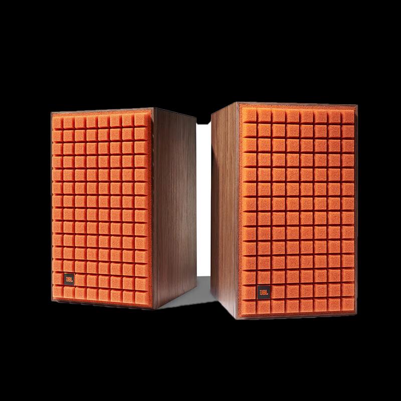 JBL L82 Classic Bookshelf Speakers