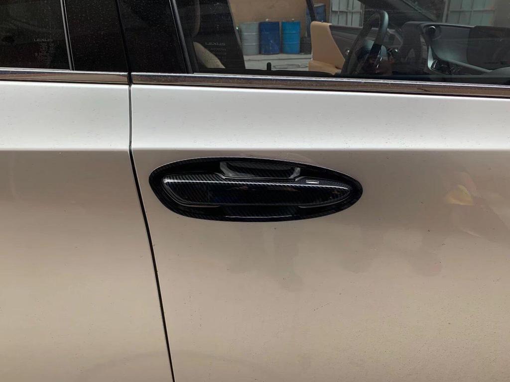 2018 Lexus ES Accessories: Rearview Mirror, Fuel Tank Cap, Door Handle, Bowl, and Rain Shield Modification.