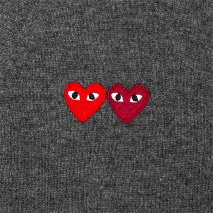 Comme des Garçons PLAY COMME des GARCONS PLAY Кардиган с двойной эмблемой 'Серый' Мужской AZ-N058-051-3