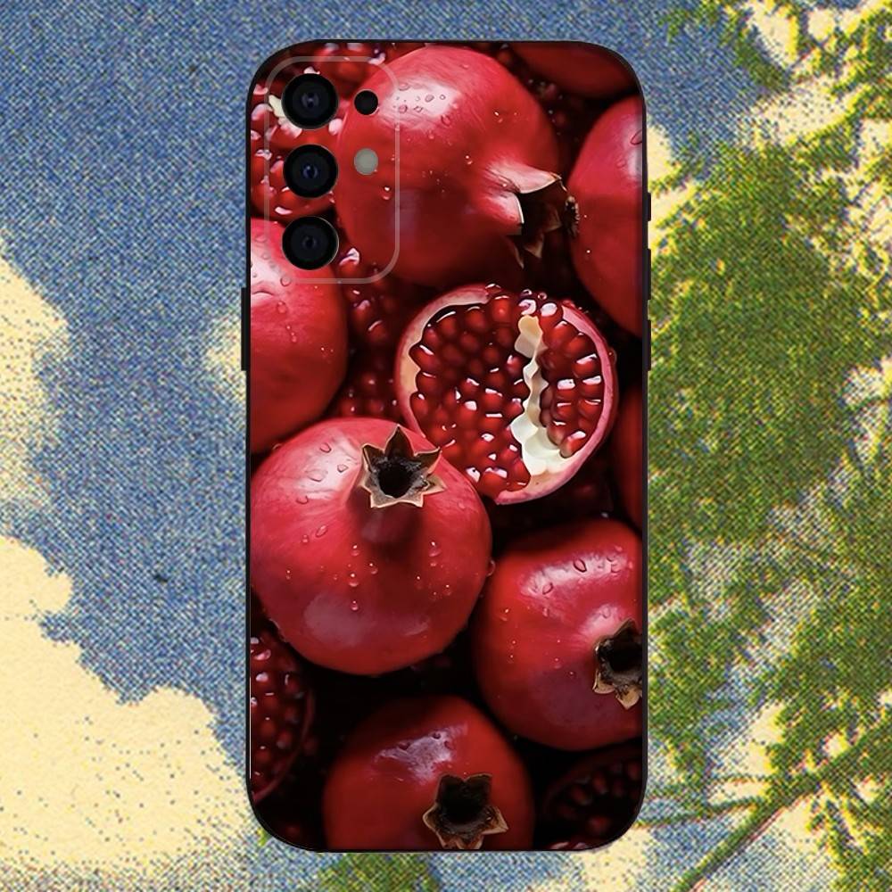 Чехол для телефона Food Fruit Red Pomegranate для Samsung S25, S24, S21, S22, S23, S30, Ultra, S20, Plus, Fe, Lite, Note, 10, 9, 5G Черный