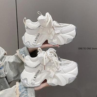 Женская обувь – Кроссовки