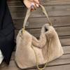 Versatile High-end Plush Fashion Commuter Foreign Style Chain Single Shoulder Crossbody Women's Bag 2025 Autumn Portable Underarm Bag