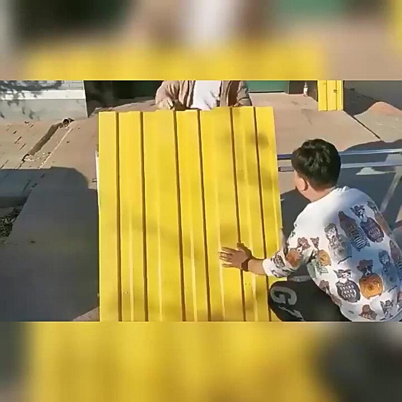 Portable Foldable Flood Barrier
