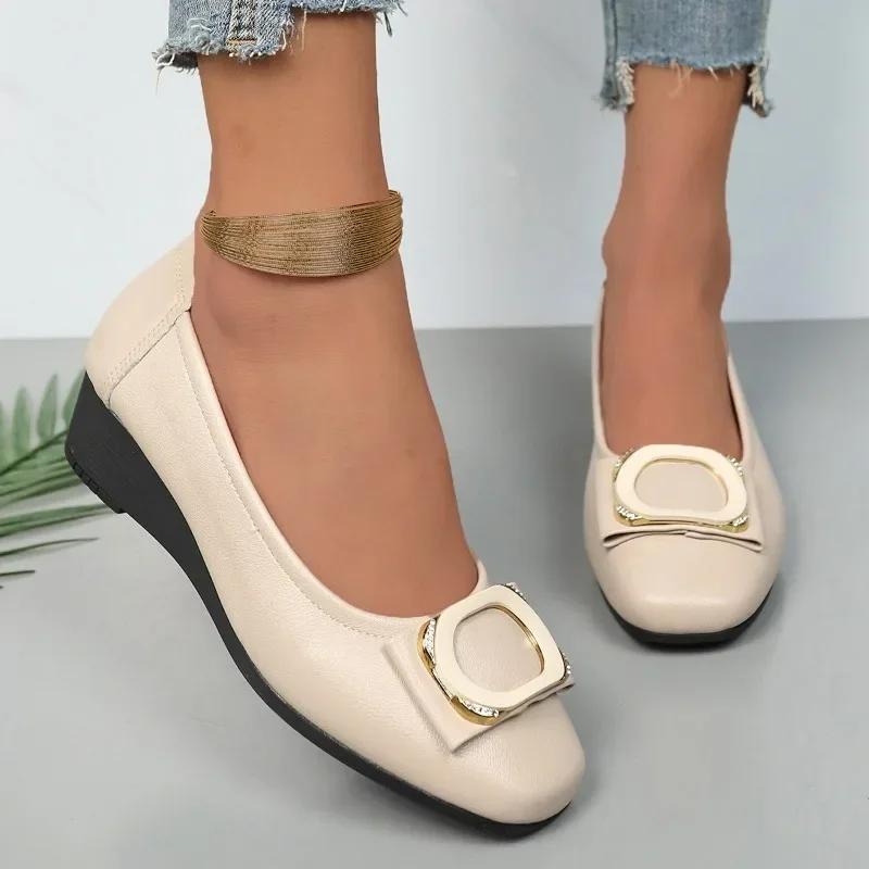 Модные Элегантные 2024 Новые Горячо продаваемые Универсальные Однотонные Удобные Слипоны Женская Обувь Новые Балетки Круглый Носок Женские Лоферы