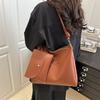 Вместительные наплечные сумки для женщин Зимний дизайнерский тренд Сумка-ведро Комбинированная сумка Искусственная кожа Женские сумки для работы CLE