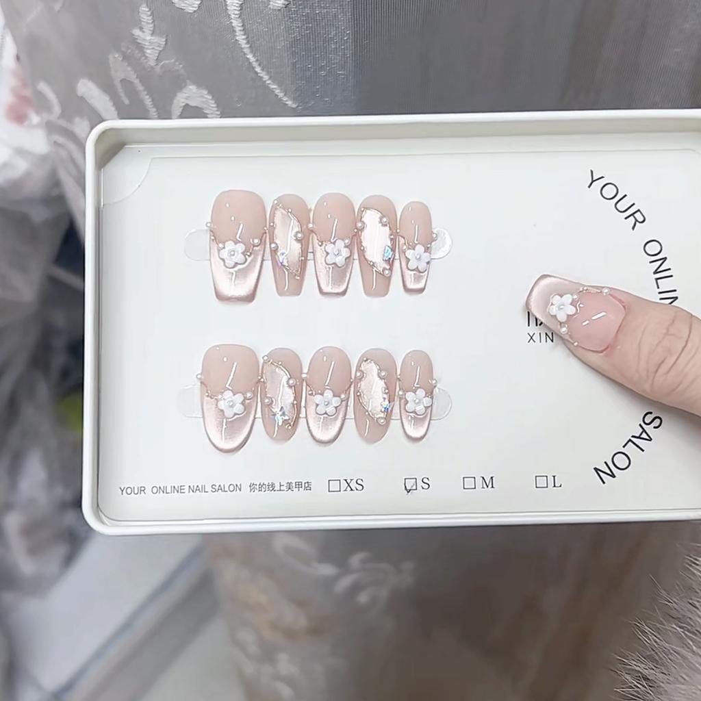 Pure Hand-made Phototherapy Wears Arsenal Cat Eye Three-dimensional Flower Reused Nail Art Patch