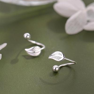 Серьги-пусеты из стерлингового серебра в виде спиральных винтов: Женский элегантный дизайн