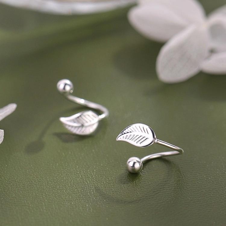 Серьги-пусеты из стерлингового серебра в виде спиральных винтов: Женский элегантный дизайн