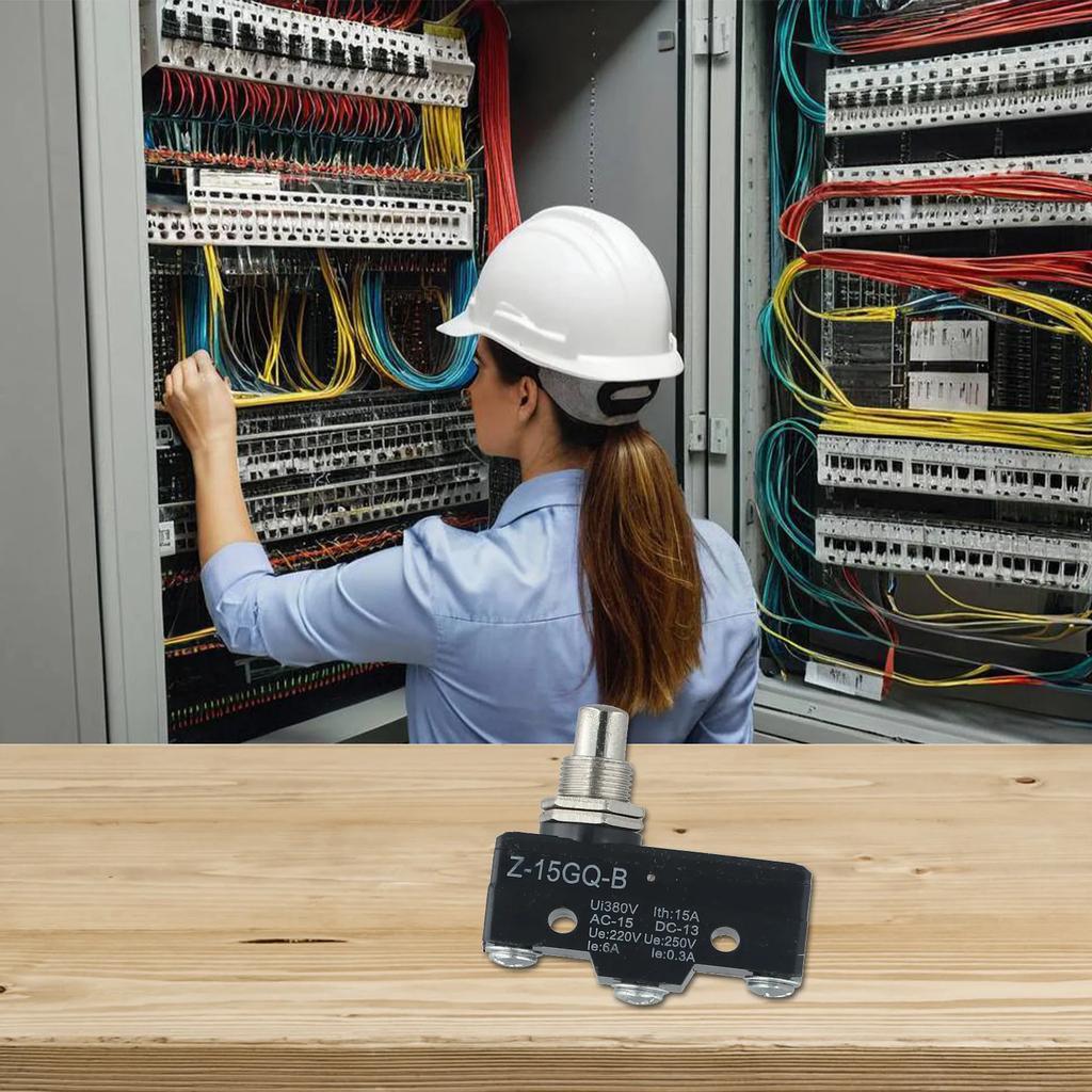 1 шт. Z-15GQ-B Кнопка-толкатель Мгновенный концевой выключатель SPDT 15A NO+NC Переключатель хода Контактный материал Черная медь Номинальное напряжение