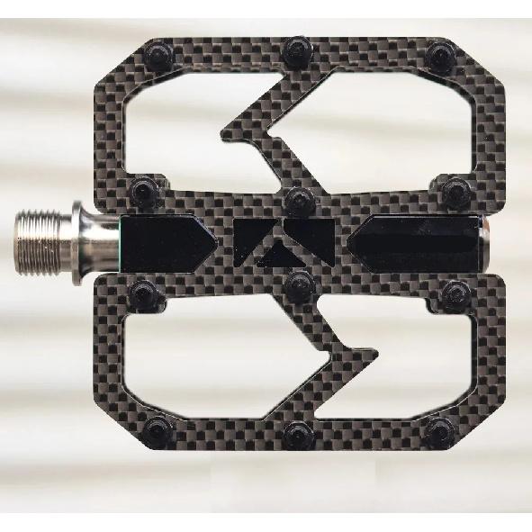Carbon Fiber Pedal Ultralight MTB Titanium Shaft 3 Bearings Road Bike Pedal Anti Slip Racing Pedal
