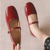 Fashion Spring New Round Toe Women Mary Jane Flat Shoes Shallow Ladies Casual Ballet Shoes Soft Sole Eelgant Leather Shoes Zapatos Mujer