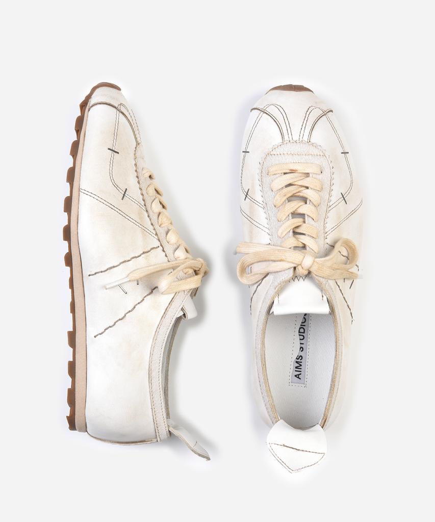 Aims Studios Relic 781_Vintage_Wh