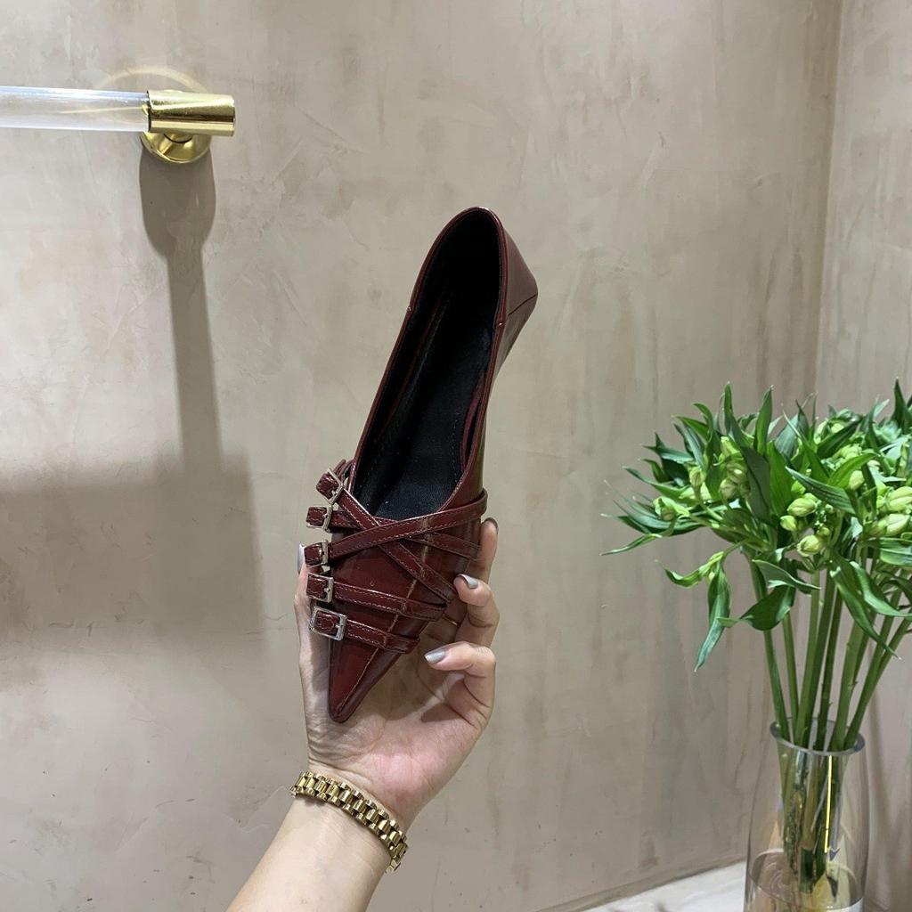 Kitten Heel High Heels Women's Summer 2025 New Shallow Mouth Pointed Head Low Heel Soft Leather Work Professional Single Shoes