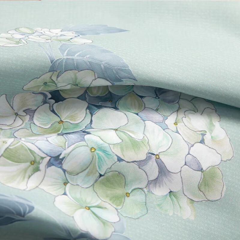 Mercury 'Yixiang Huayu' Summer Quilt