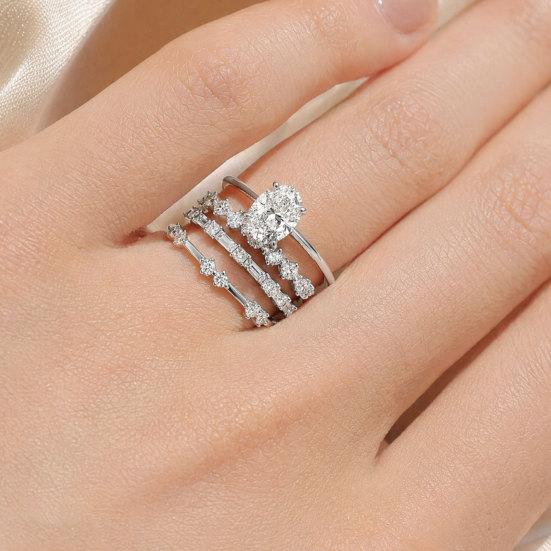 4 Pcs Stackable Rings for Women, Sparkly Cubic Zirconia Rings, Minimalist Statement Wedding Engagement Promise Rings