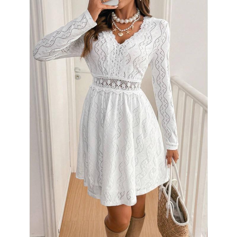 Elegant Women's Dress Solid Color Lace Patchwork Mini Holiday Dress Scallop Side Sun Dress