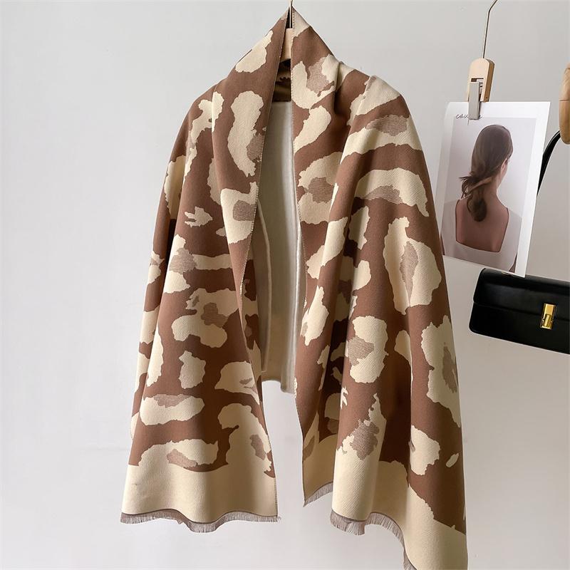 Fashion Scarf Animal Leopard Pashmina Shawls Lady Wraps Cashmere Bufanda Female Scarves Winter Warm Blanket Thick Stoles