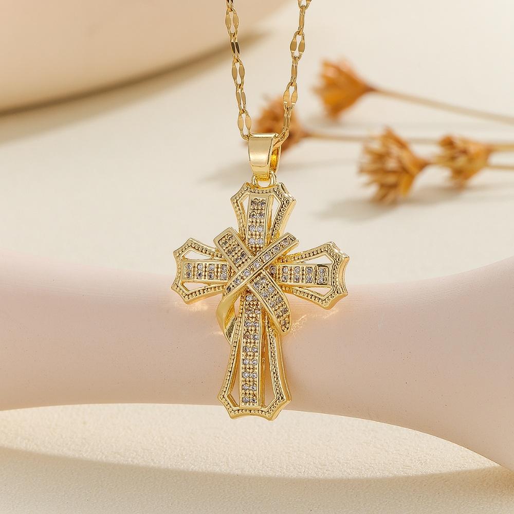 New Retro Versatile Cross Necklace Micro-inlaid Zircon Hollow Clavicle Chain For Family and Friends As a Gift