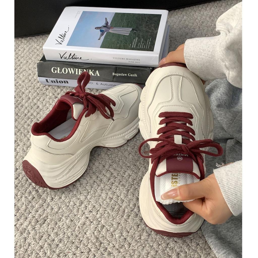 Осень и зима новая толстая подошва мелкий вырез простой для работы папины кроссовки универсальные повседневные студенческие нишевые повседневные туфли женская обувь