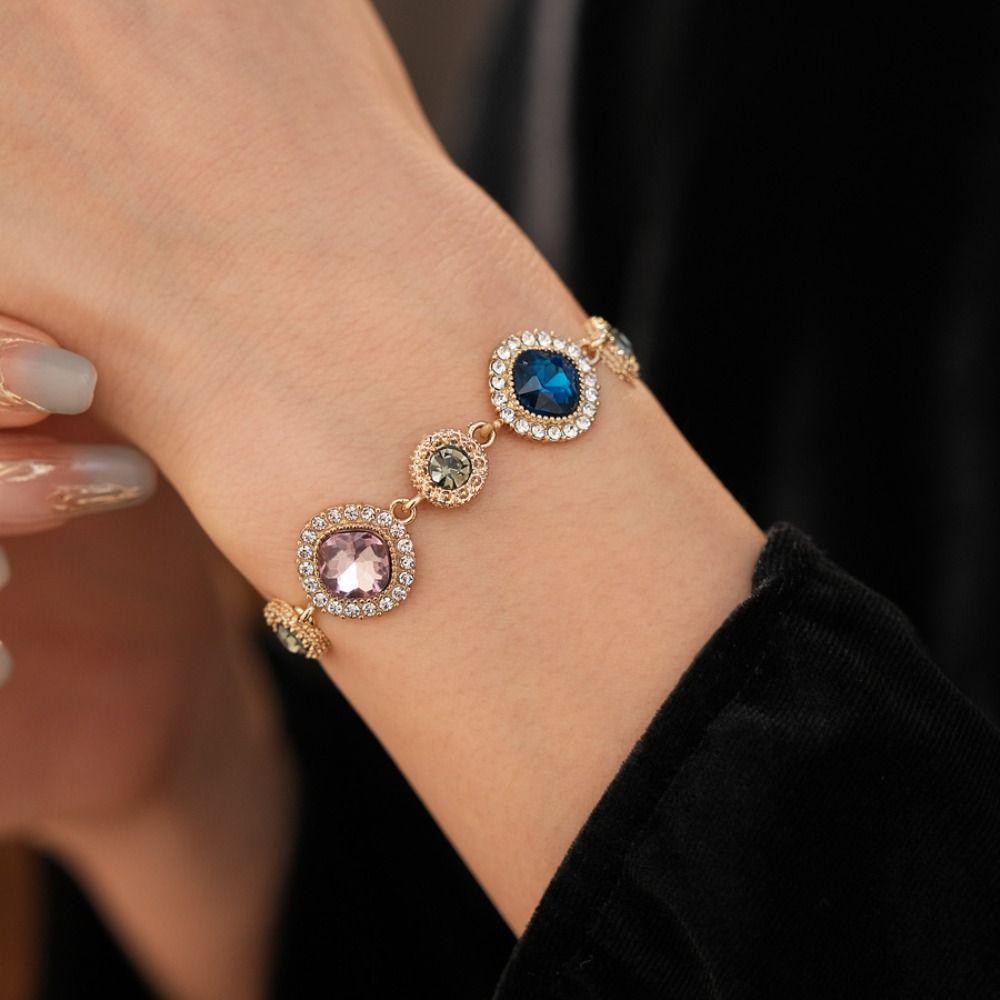 Gold Zircon Bracelet Shiny Geometric Bangle Luxury Vintage Rhinestone Bracelet Lady