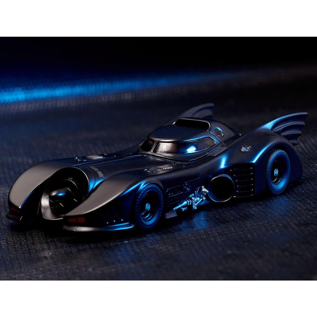 Фигурка сложная Фильм Revo Batmobile 1989 Batmobile Общая длина 170 мм окрашенная подвижная фигурка Revoltech (1989) приблизительно. АБС и ПВХ