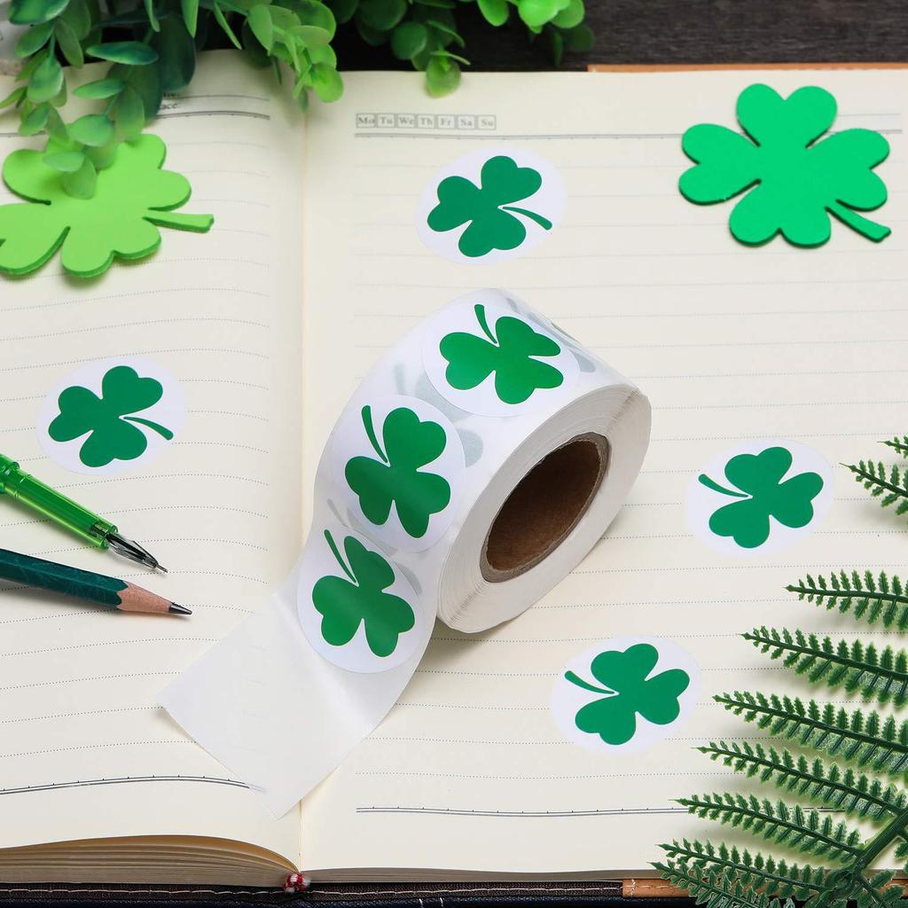 500pcs St. Patrick's Day Stickers Shamrock Roll Stickers 1 Inch Adhesive Label for Craft Green Shamrock Stickers