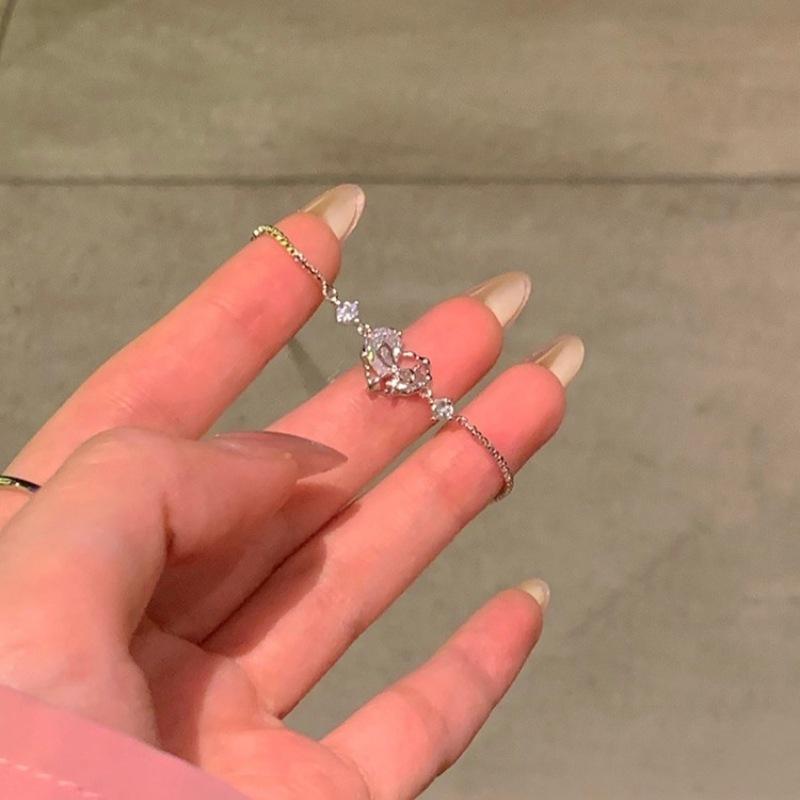 Same Love Bracelet, Female Light Luxury, Small and Elegant, Female Friend Personalized Fashion Handicraft