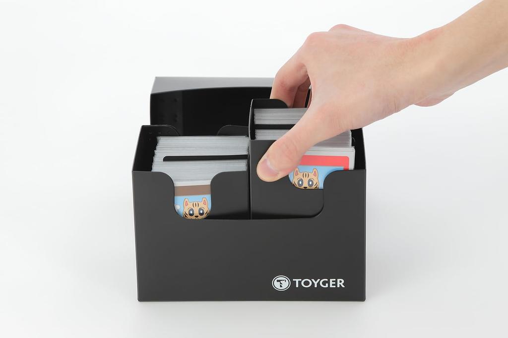 TOYGER Двойной кейс для колоды Тип Супер Универсальный Большая Вместимость Колода Поставляется с 2 Разделителями [Вкладываемый Кейс] (черный)