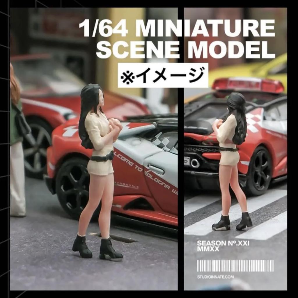 164 scale figure, casual clothes, girl in shorts, curly hair, 22223584, model, diorama [used]