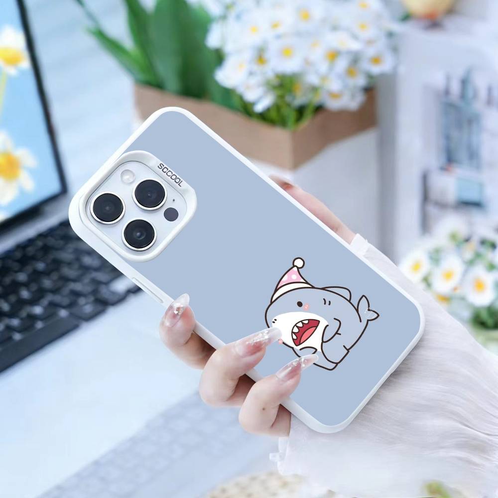 Милый Чехол-Акула для iPhone 17,16,15,14,13,12,Pro MAX Черный Матовый Ударопрочный Чехол