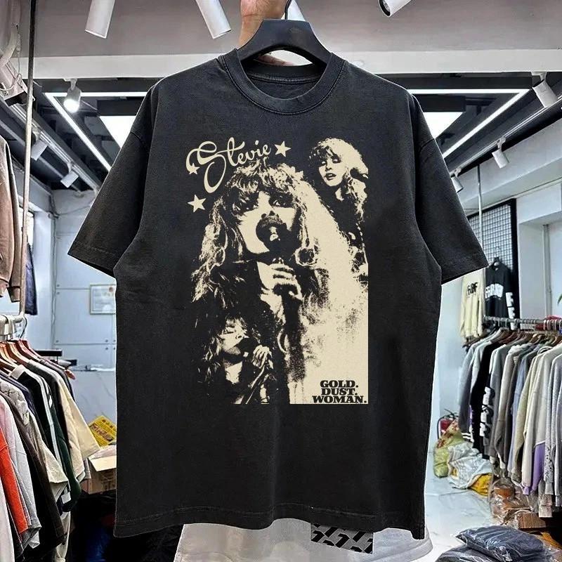 Stevie Nicks Fleetwood Mac 90s Graphic Gold Dust Woman Black Unisex T shirt